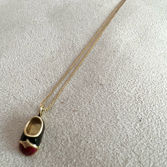 14k solid gold shoe pendant or charm necklace red black enamel - Picture 4 of 16